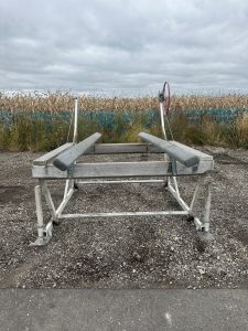 #71 - Lakeshore Used Boat Lift